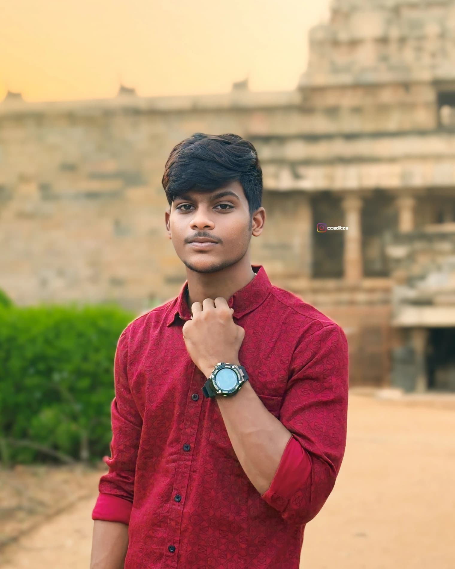 Mahanithi K